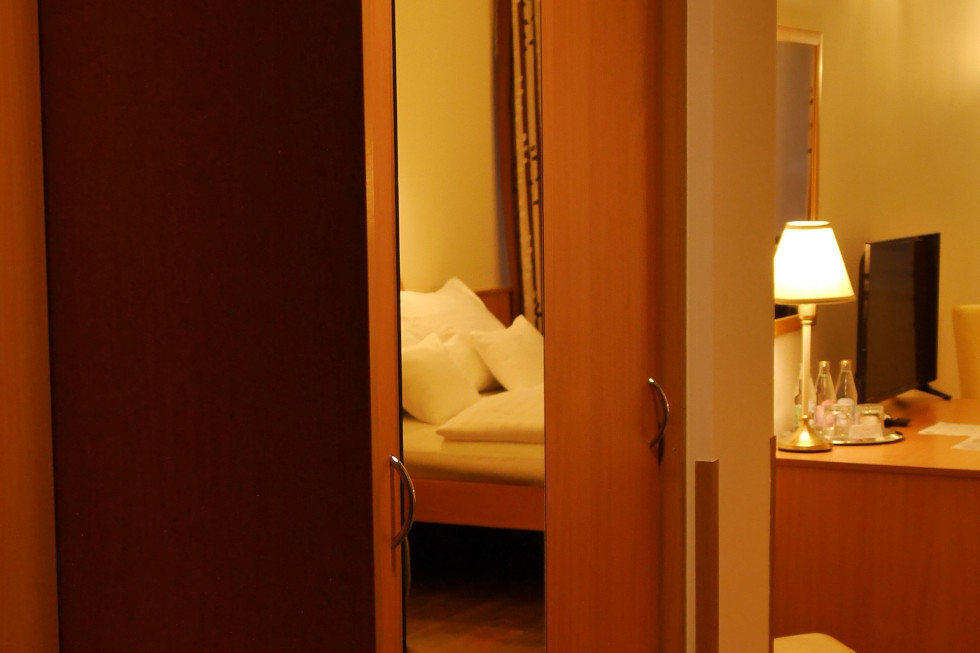 Ground floor room with balcony